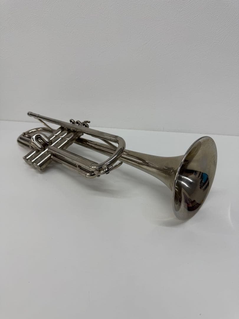 シルバー トランペット バルブ式