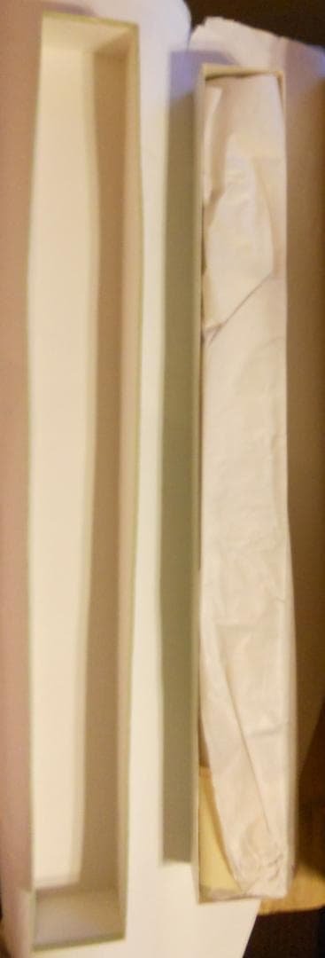 掛け軸 鉄堂 赤富士夫婦岩 絹本 希少 軸装 茶道具 掛軸 美品 です。