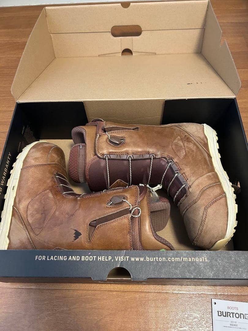 BURTON REDWING 日本正規品　8 コラボ　美品　ION