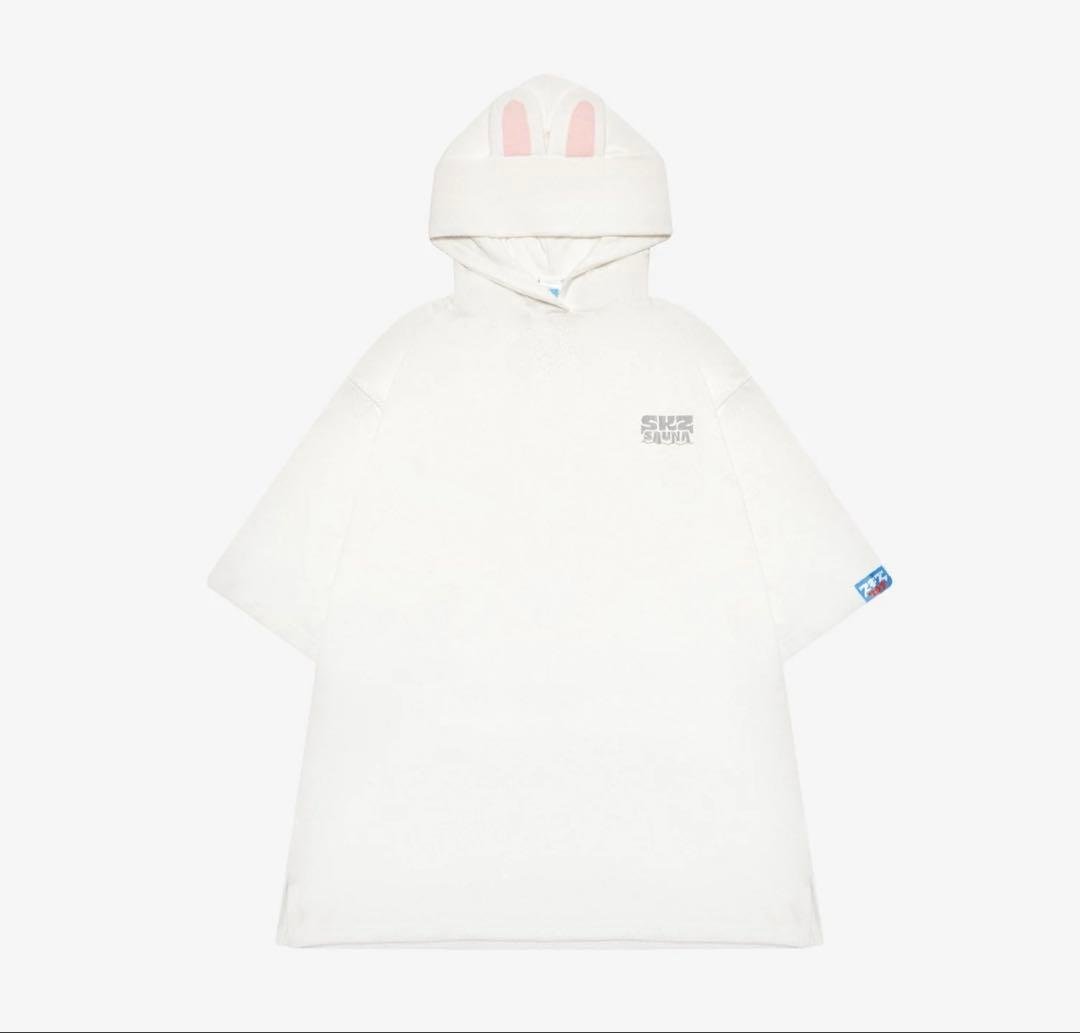 stray kids リノ leebit ポンチョ ポップアップストア 新品