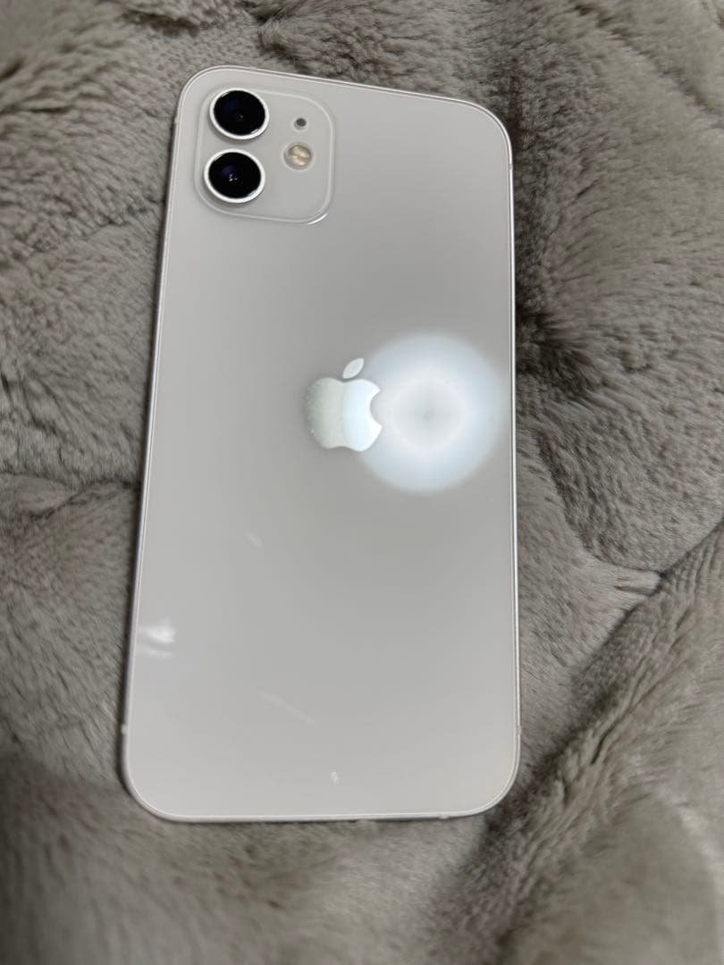 iPhone12 ホワイト　64G