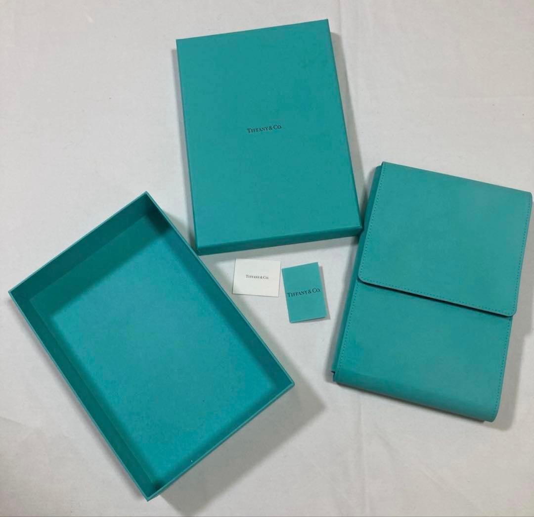 現行品　Tiffanyティファニー　高級ネックレスケース
