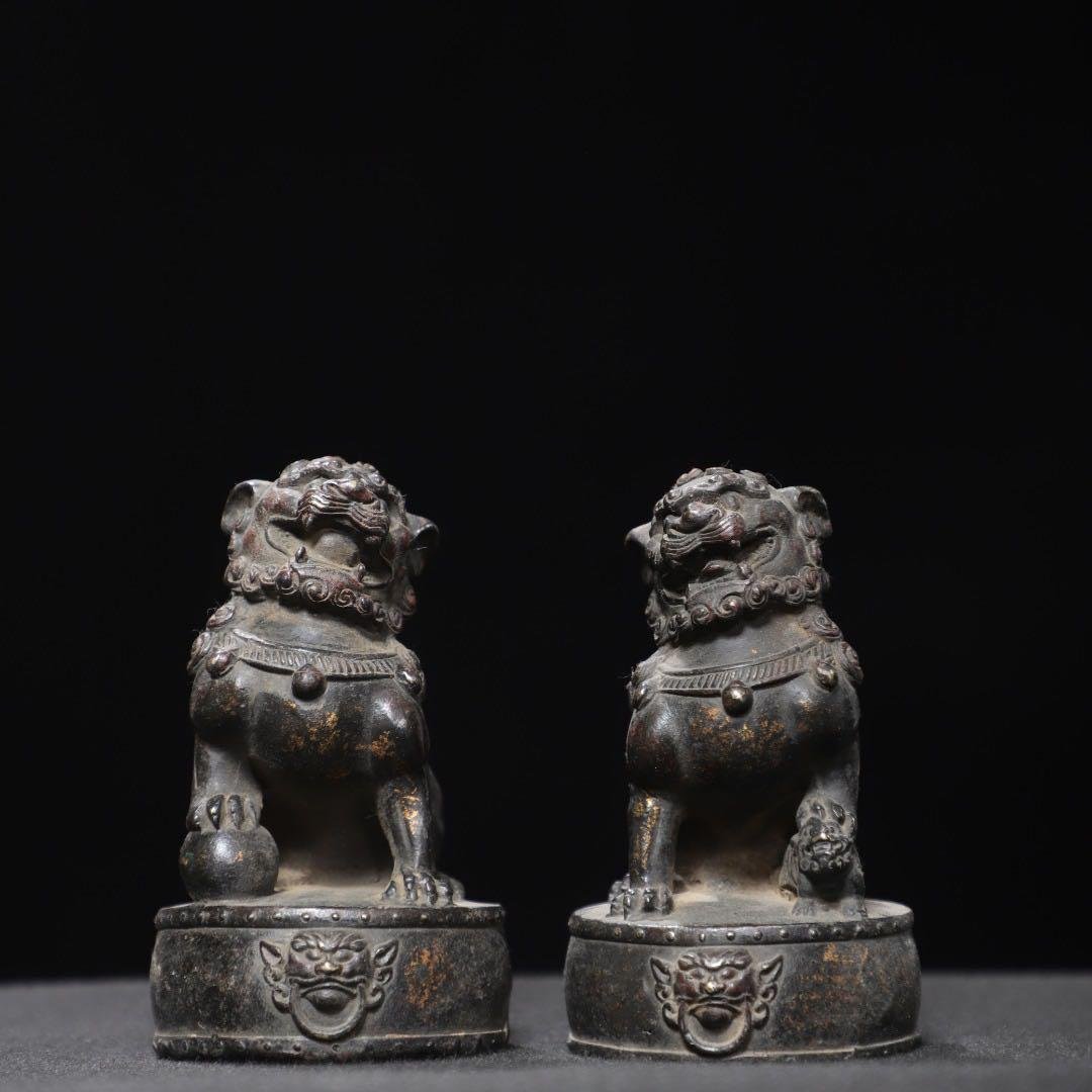 銅製　獅子像 2体セット　魔除け・守護・権威　文鎮　　　　　　置物