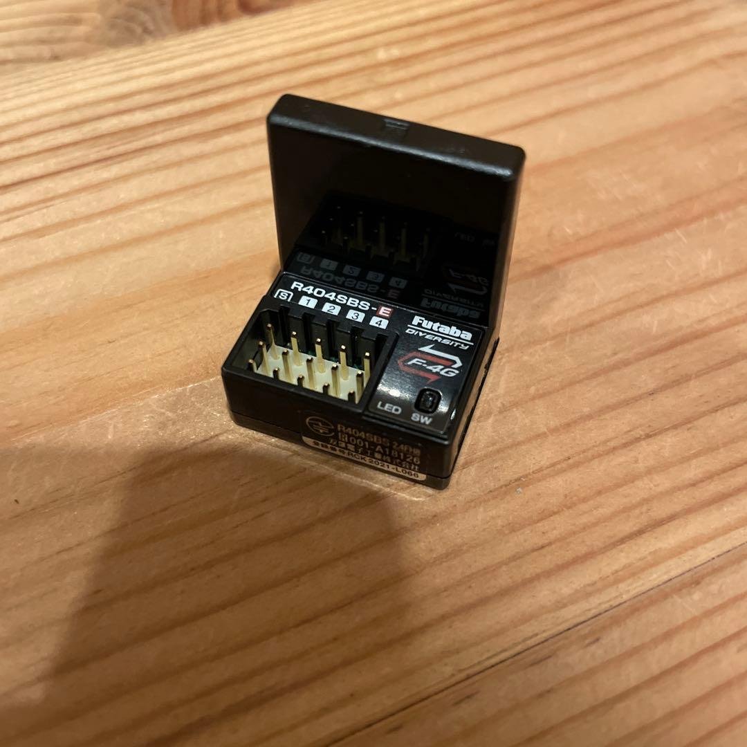 Futaba R404SB-E ラジコン受信機