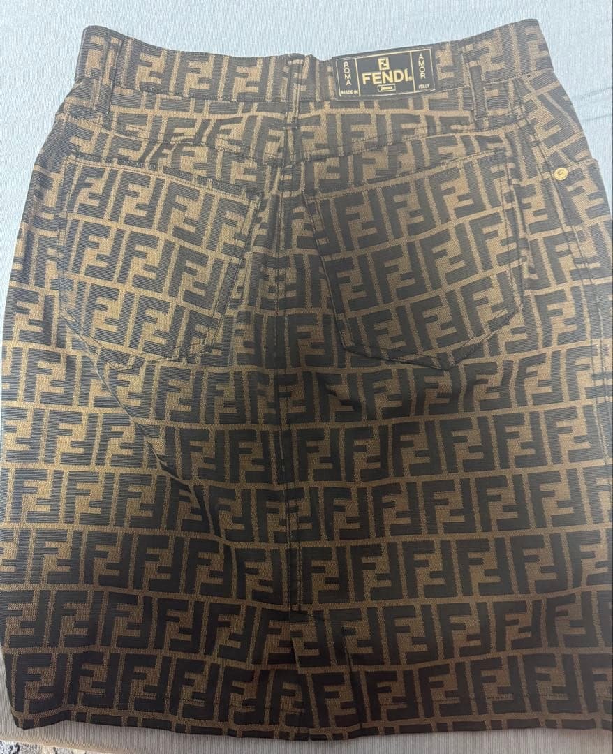 FENDI FFロゴプリント タイトスカート サイズ8