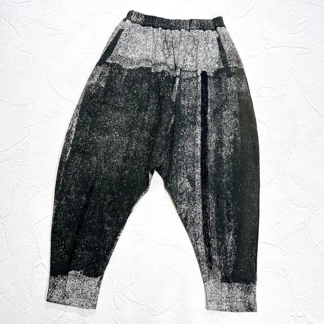 ✨美品✨萌　モユル　サルエルパンツ　スウェット　アートデザイン　裾タック　綿