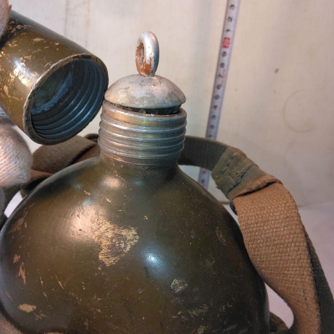 大日本帝国陸軍の水筒2個　その他セット売り。