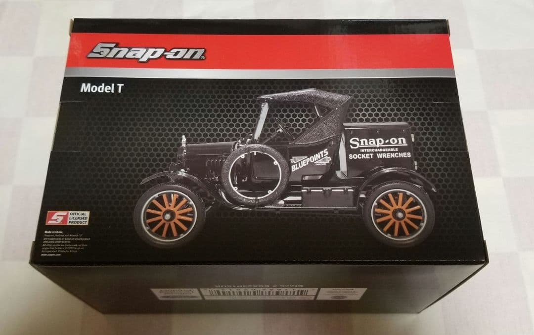 スナップオン　フォードモデルT 1/18 ケース付き