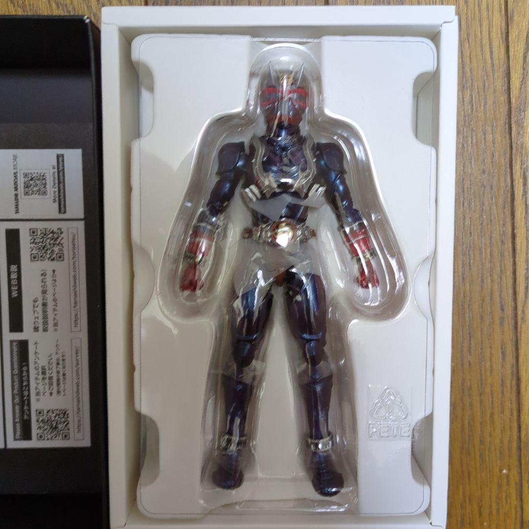 S.H.Figuarts 真骨彫 仮面ライダーカブト、ハイパー、ガタック、響鬼