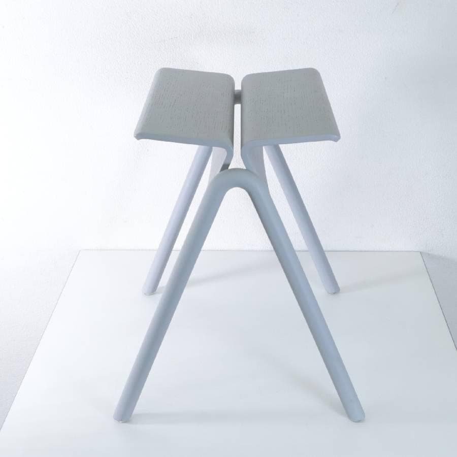 展示品 IKASAS カモメスツール 佐々木章行 スタッキング可 クールグレー